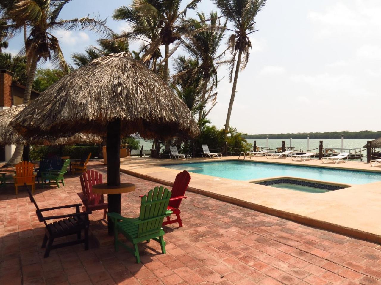 Hotel La Marina Del Rio La Pesca المظهر الخارجي الصورة