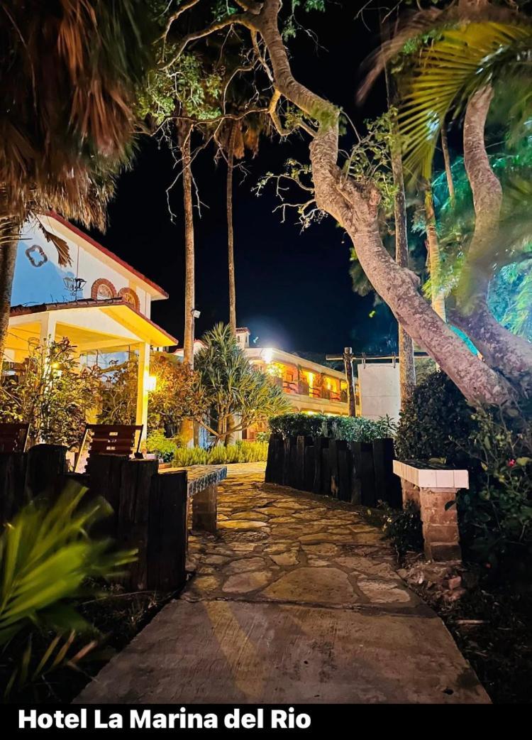 Hotel La Marina Del Rio La Pesca المظهر الخارجي الصورة