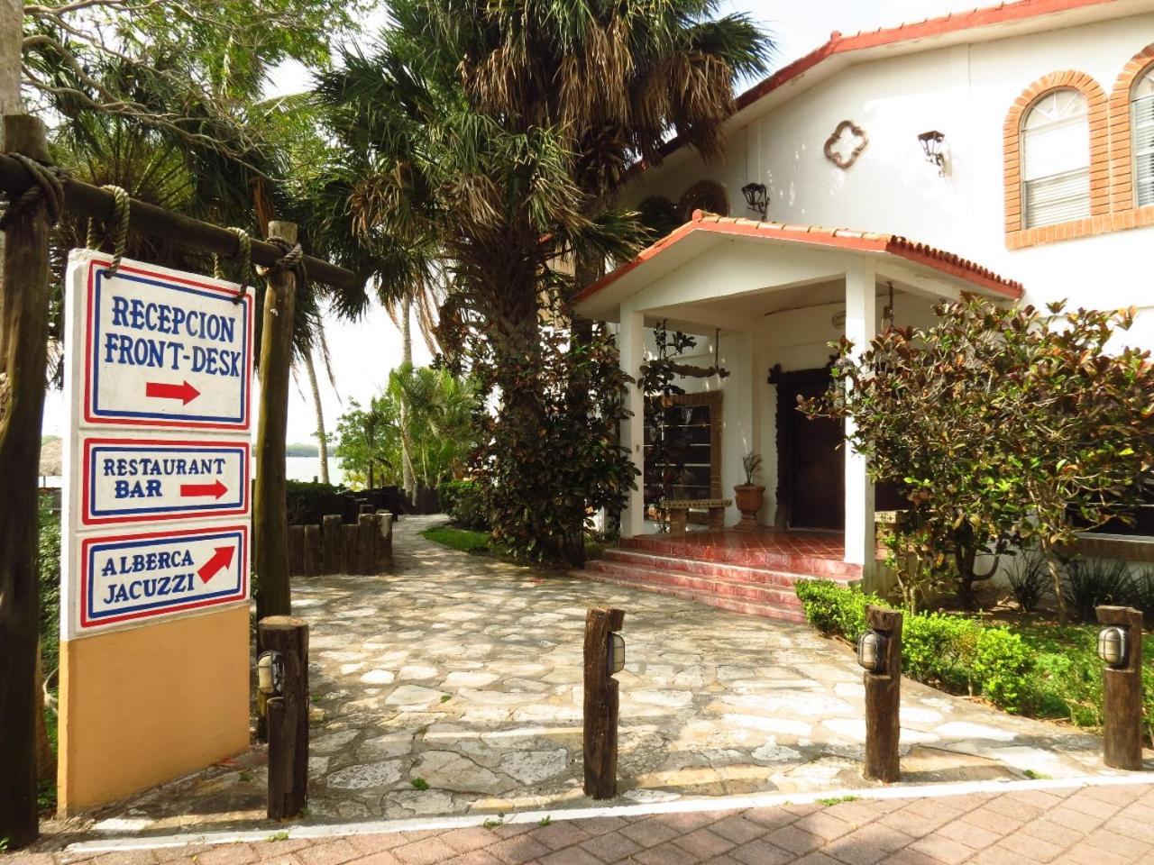 Hotel La Marina Del Rio La Pesca المظهر الخارجي الصورة